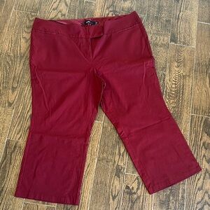 PLUS SIZE: TORRID. Red Cropped Pants